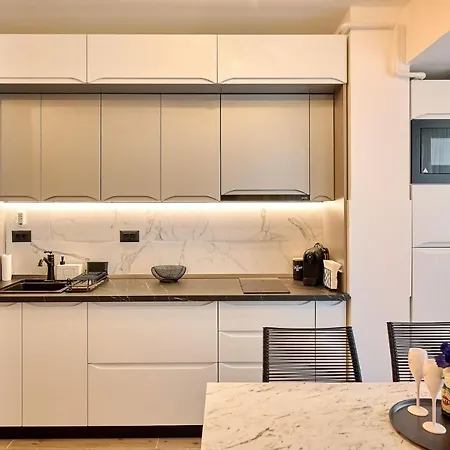 Apartamento Infinity By Sea - Parking Mamaia