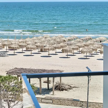 Infinity By Sea - Parking