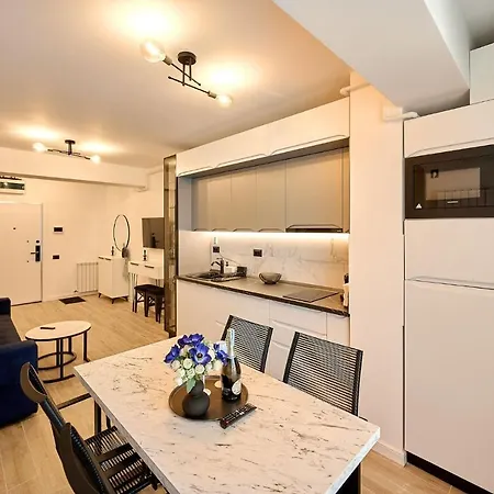 Infinity By Sea - Parking *